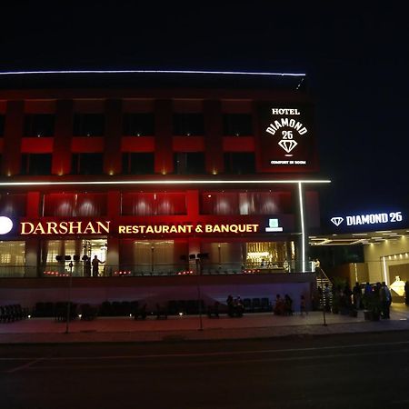 Hotel Diamond 26 سورات المظهر الخارجي الصورة