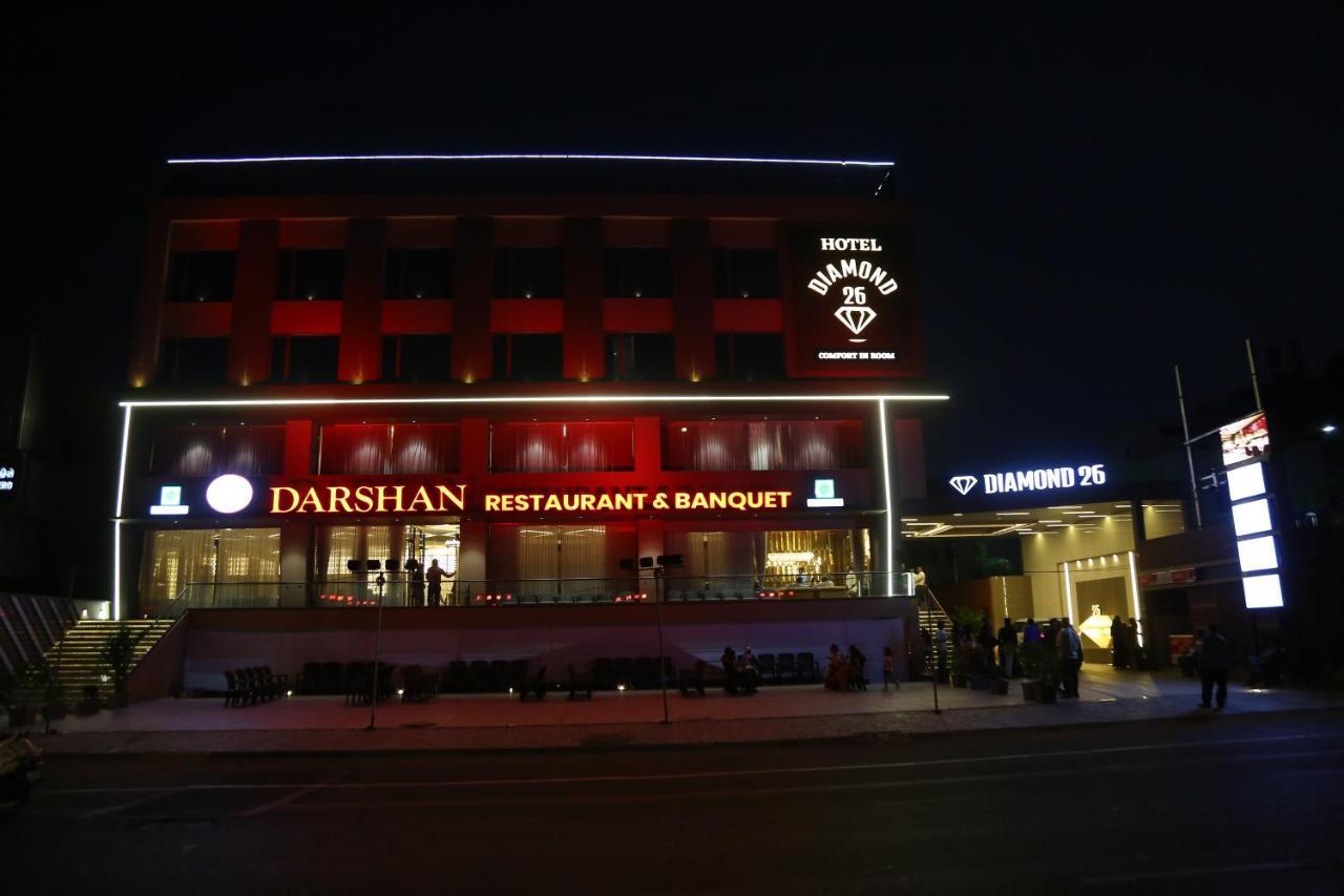 Hotel Diamond 26 سورات المظهر الخارجي الصورة