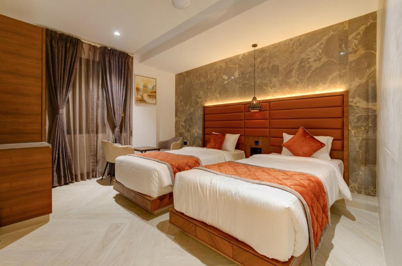Hotel Diamond 26 سورات المظهر الخارجي الصورة