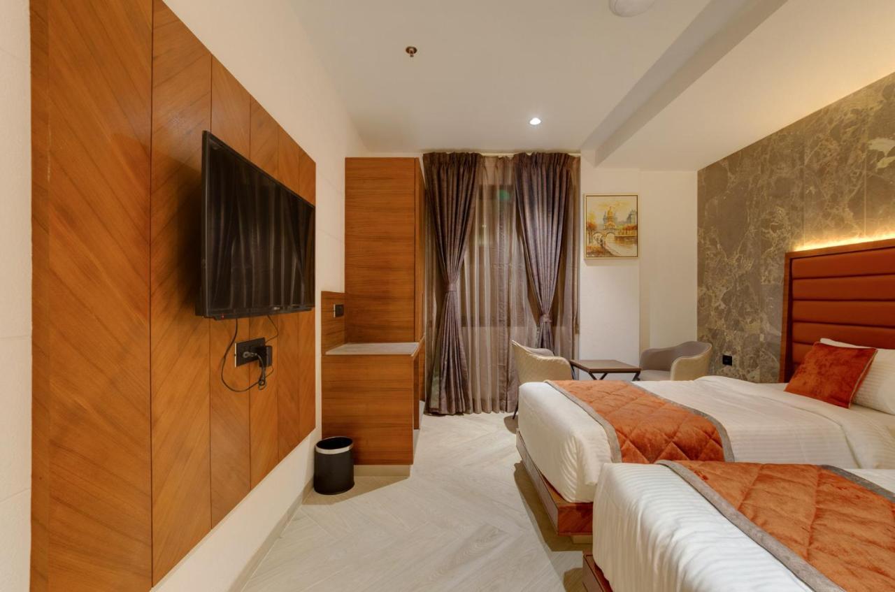 Hotel Diamond 26 سورات المظهر الخارجي الصورة