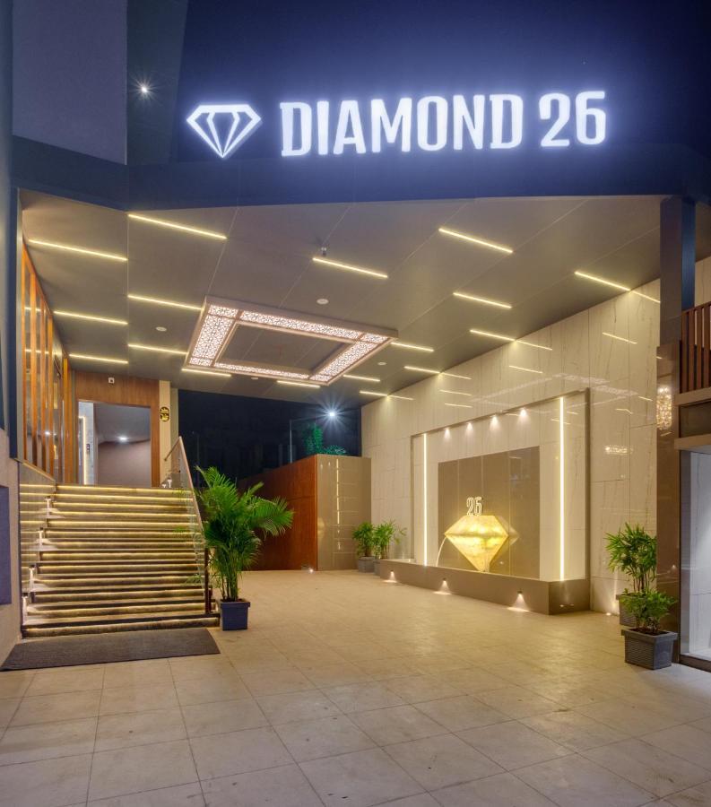 Hotel Diamond 26 سورات المظهر الخارجي الصورة