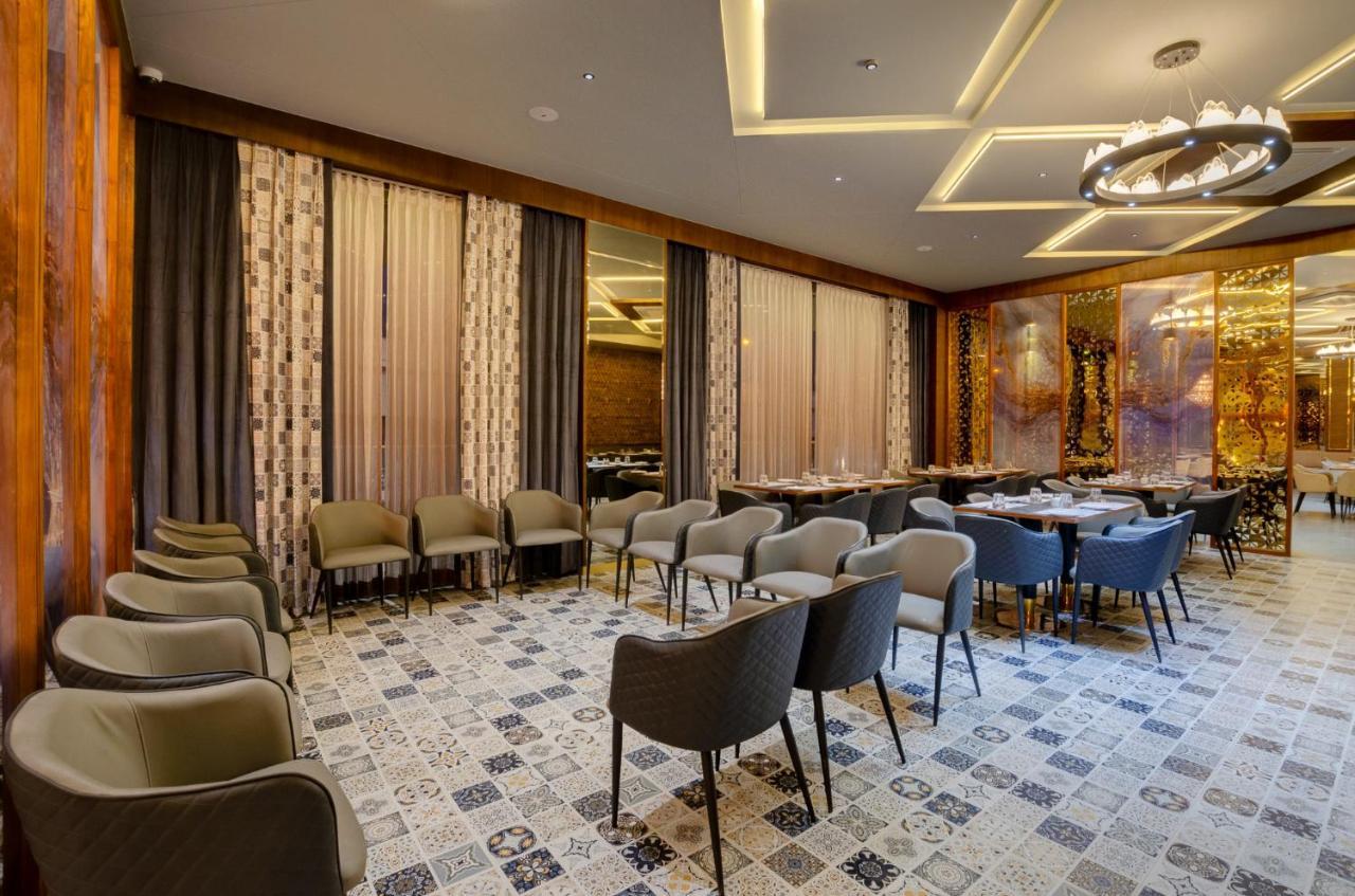 Hotel Diamond 26 سورات المظهر الخارجي الصورة
